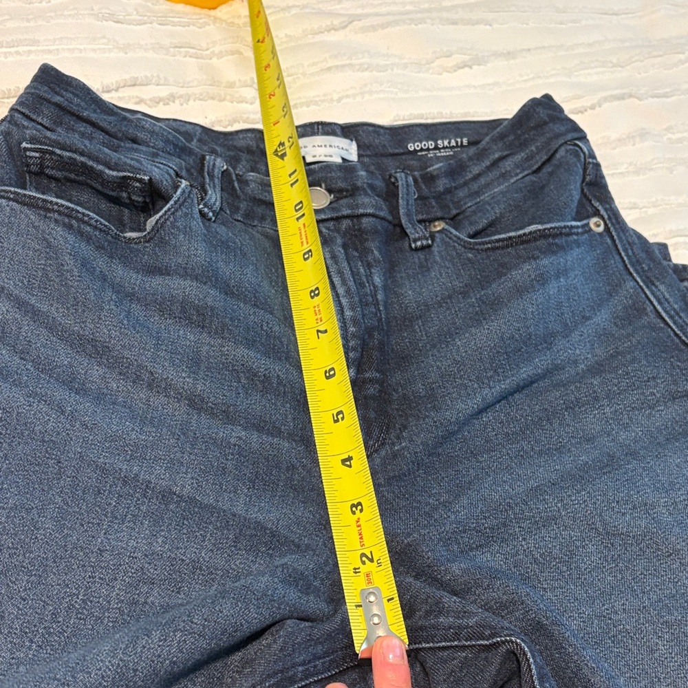 Good American Good Skate Wideleg Women's Jeans - Picture 4 of 10